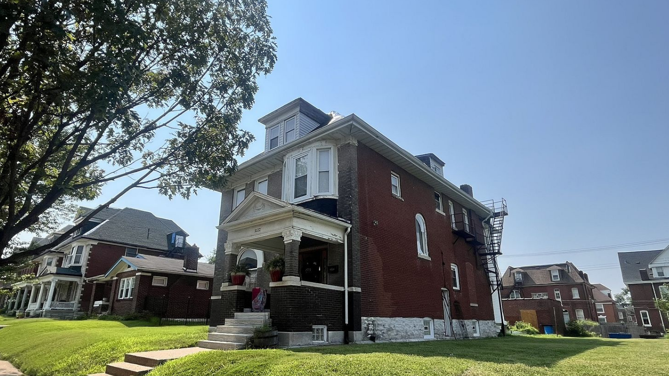 fire resistant roofing multi-family Missouri