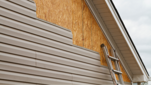 siding repair vs replacement